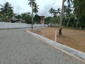 Land for Sale Near the Chandrajothi College in Yakkala