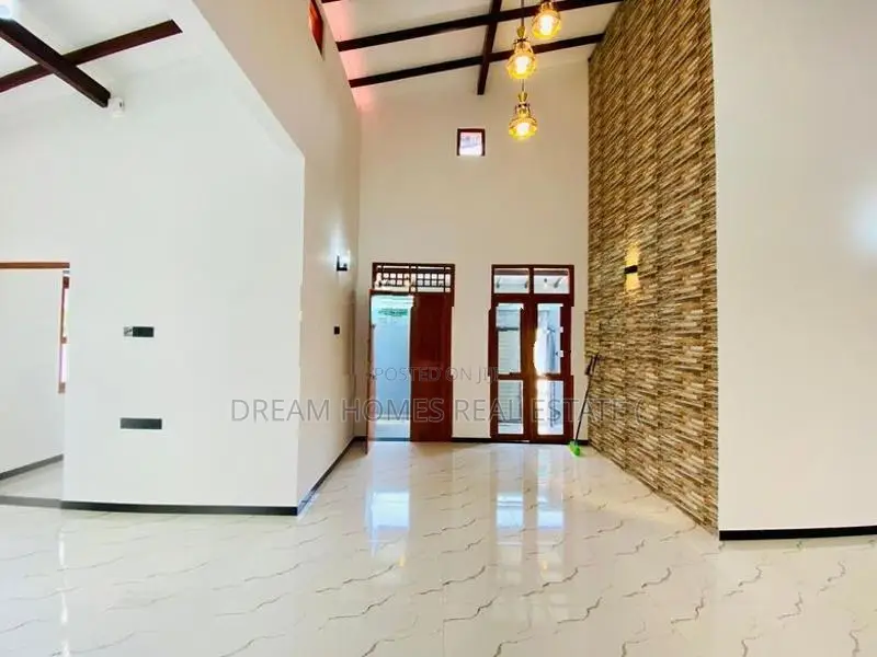 Brand New 3 Bedroom House for Sale – Korathota, Athurugiriya