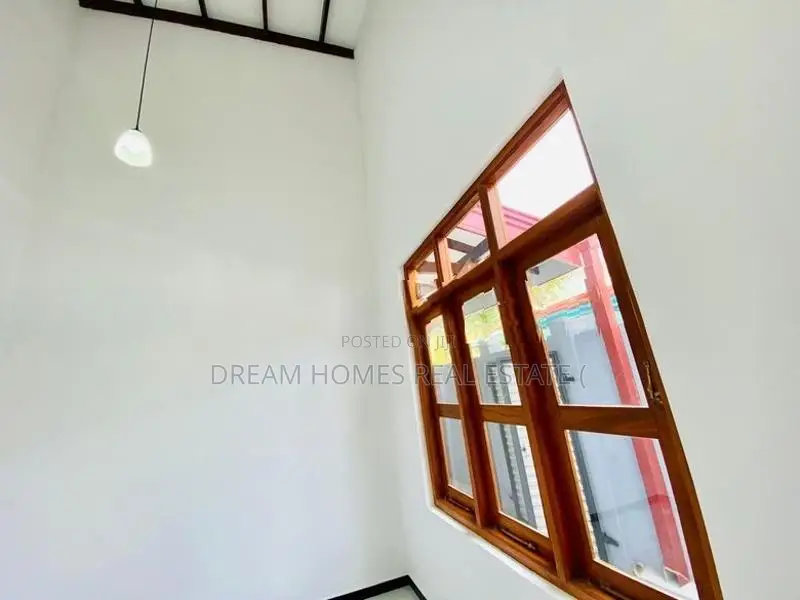 Brand New 3 Bedroom House for Sale – Korathota, Athurugiriya