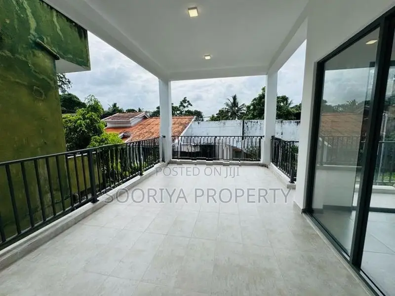 BRAD NEW 2 STORY HOUSE FOR SALE IN PILIYANDALA