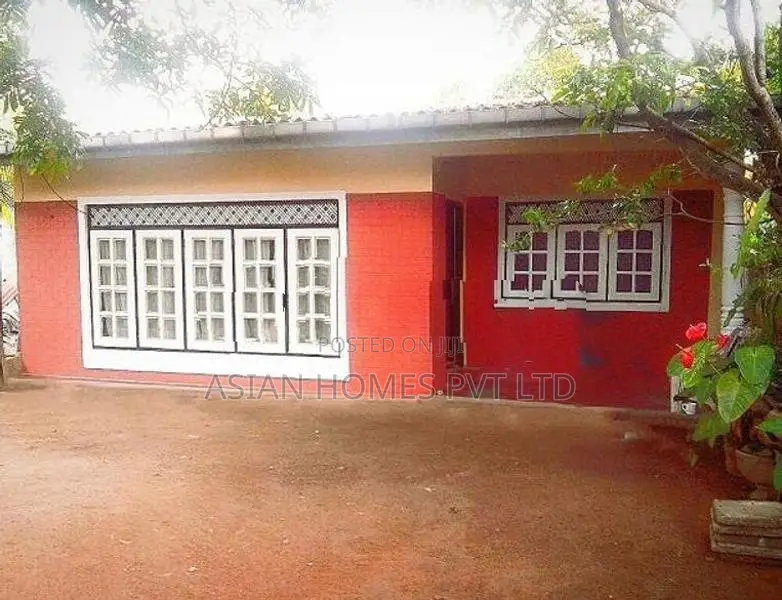 12 P SINGLE STORIED HOUSE FOR SALE LAND VALUE