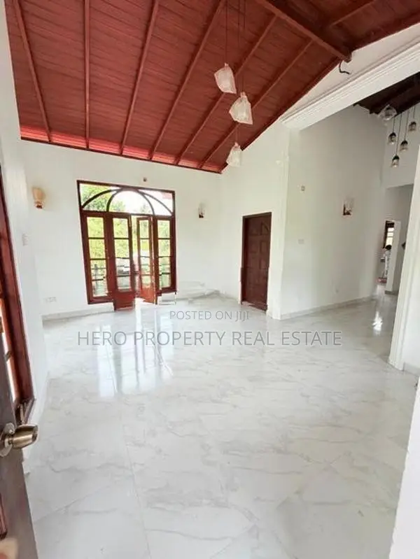 Apartment House for Rent in Balummahara