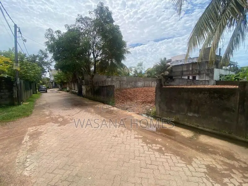 Land for Sale Boralesgamuwa