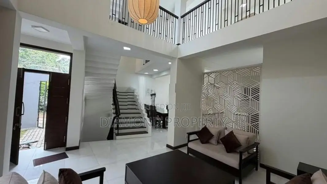 Modern 4 Storied Furnished House - Rajagiriya