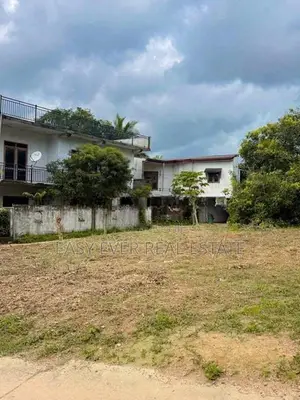 කඩවත මංගල මාවතෙන් වටිනා ඉඩමක් / KR 13881