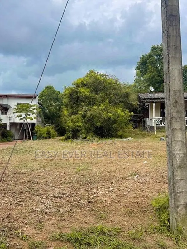 කඩවත මංගල මාවතෙන් වටිනා ඉඩමක් / KR 13881