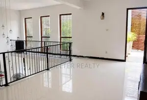 Spacious 5 Bedroom you for rent in Mulleriyawa - Angoda