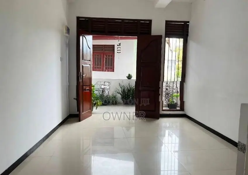 රාජගිරිය පෙදෙසින් නිවසක් කුලියට දීම සඳහා