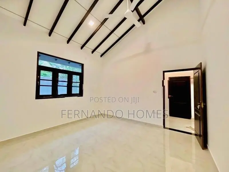 So Nice Built All Completed Luxury Type House Sale In Negombo