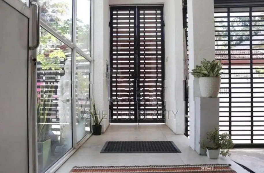 Spacious 5 Bedroom you for rent in Mulleriyawa - Angoda