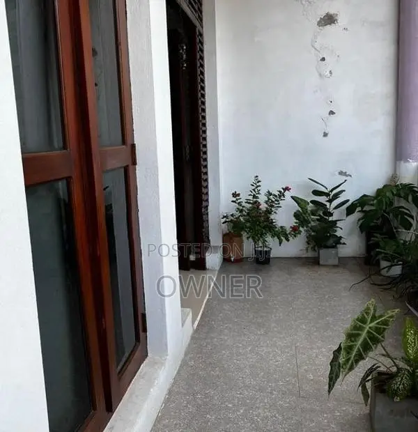 රාජගිරිය පෙදෙසින් නිවසක් කුලියට දීම සඳහා