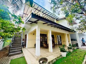 House with Solar – Boralesgamuwa