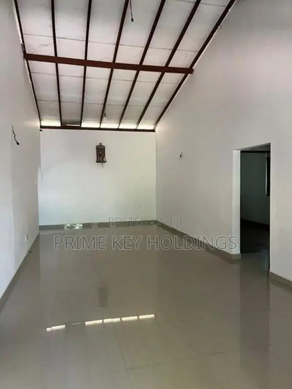 Rare House 23 Perches of Land for Sale | Kelaniya (ls112)