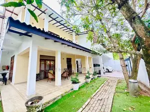 House with Solar – Boralesgamuwa