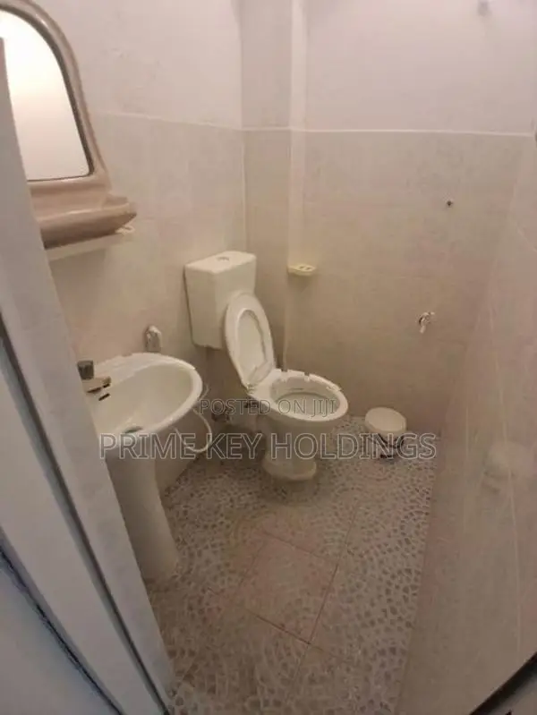 Commercial Building for Rent – Nugegoda (CR138)