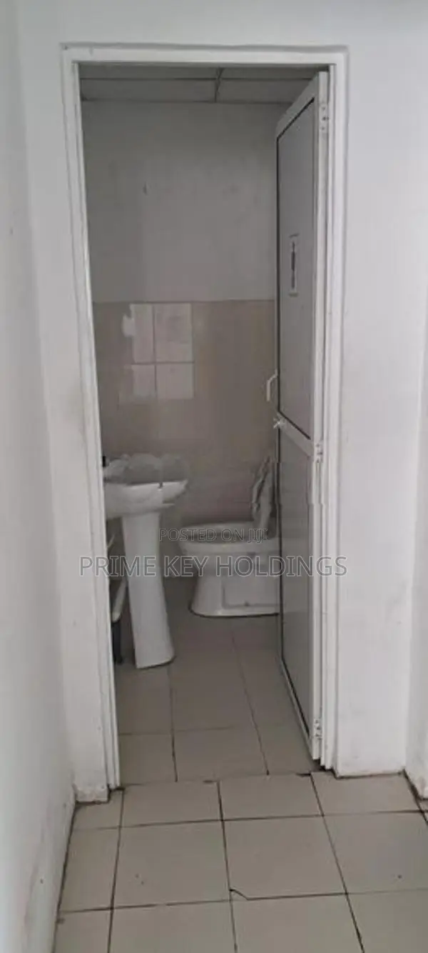 Office Unit – Nugegoda Compact Efficient Business Space Rent(CR135)