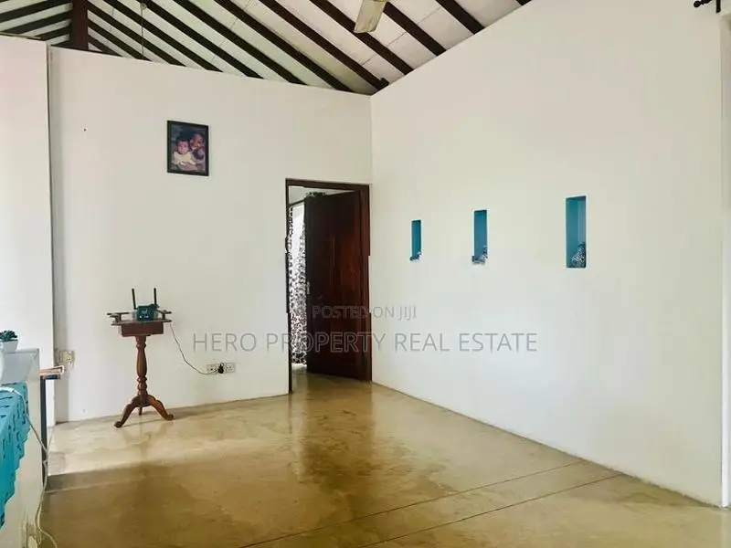 Modern 2 Story House for Rent in Malabe