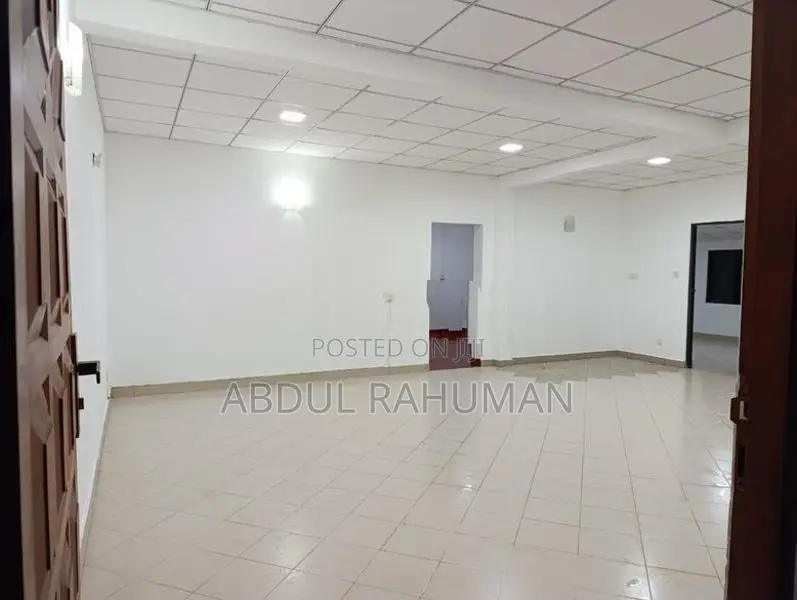 1st Floor Nugegode 3 Rooms House