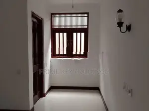 Spacious Luxury House for Rent – Delkanda, Nugegoda (HR121)