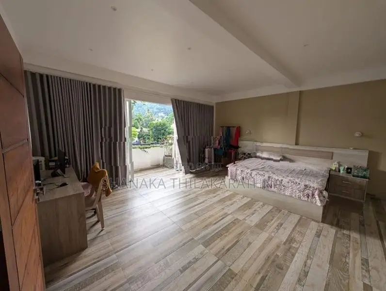 Luxury 5BR House for Sale in Bowala, Kandy