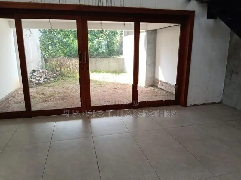 Architect-Designed Holiday House for Sale Peradeniya, Kandy