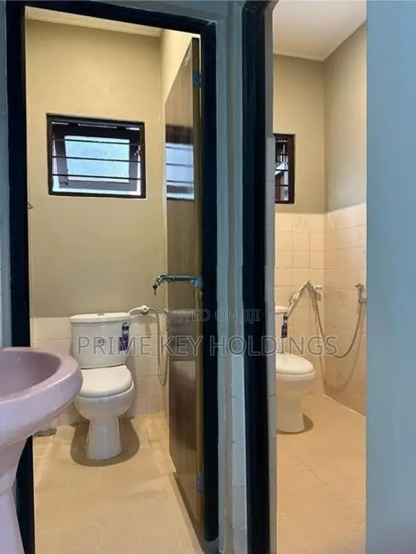 House for Rent – Prime Location in the Heart of Nugegoda (CR147)