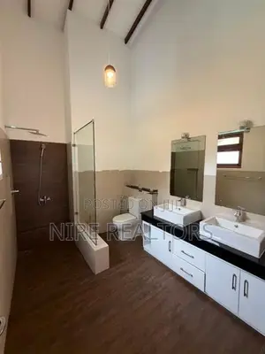 Spacious Family Home for Rent with Pool in Nawala