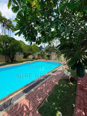 Spacious Family Home for Rent with Pool in Nawala