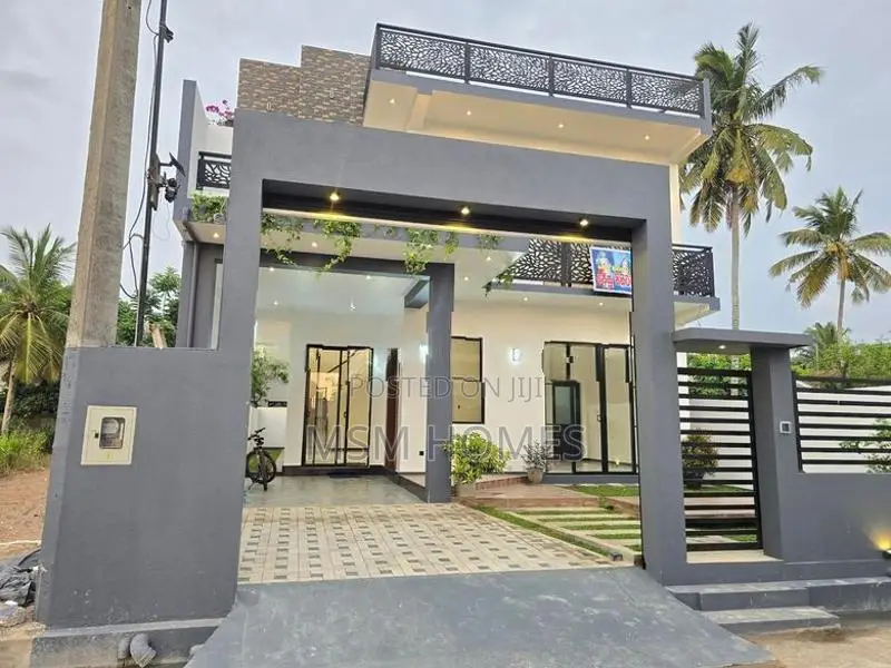 Solid Brand New Luxury Modern House For Sale in Negombo