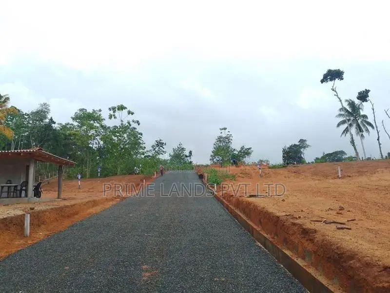 Lands for Sale in Aluthwala