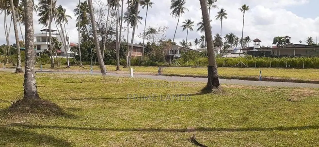 කුරුණෑගල පුත්තලම් පාරෙන් පදිංචියට ඉඩමක්