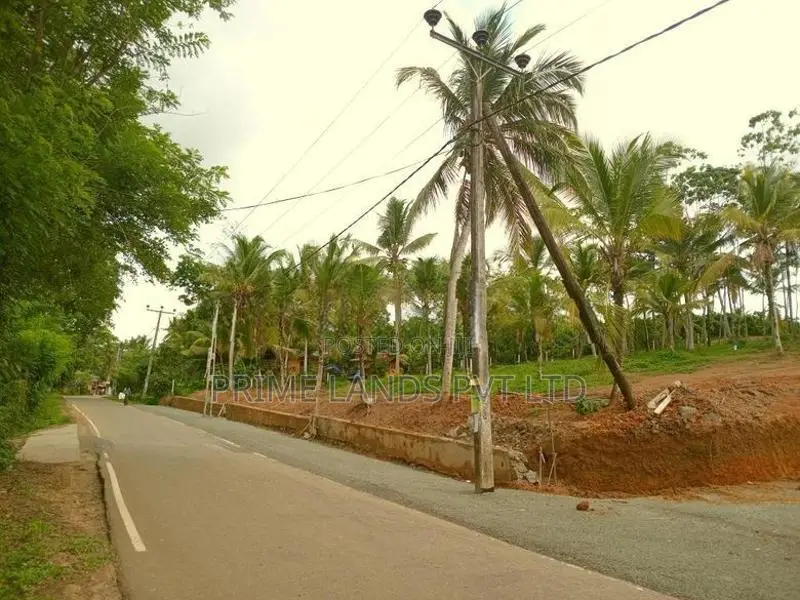 Lands for Sale in Ahangama