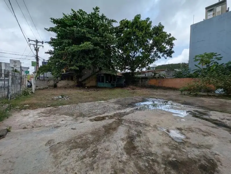 Prime Land for Sale Pagoda Road Pitakotte