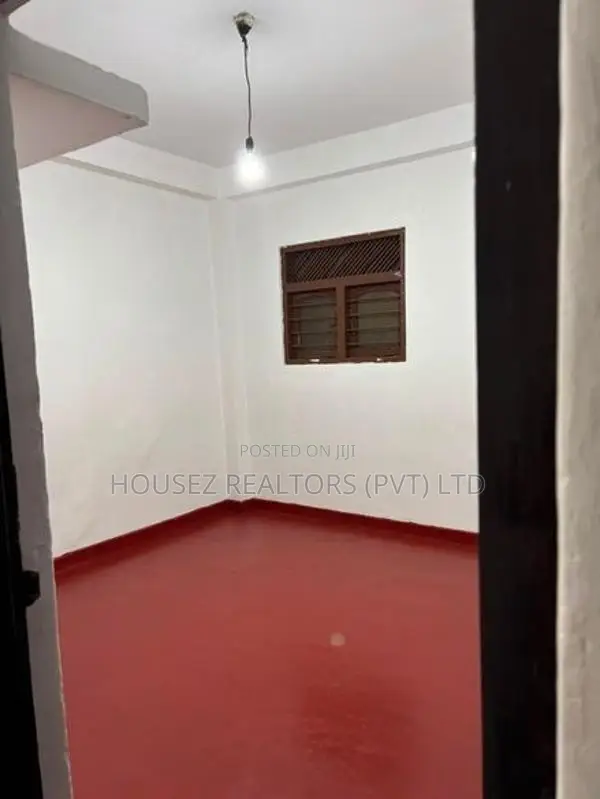 2-Bedroom House for Rent – Near Kandy-Colombo Road