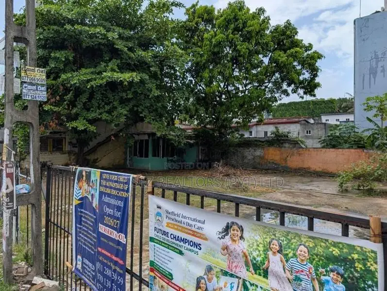 Prime Land for Sale Pagoda Road Pitakotte