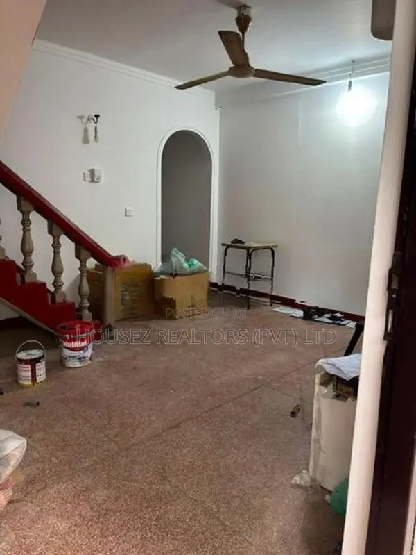 2-Bedroom House for Rent – Near Kandy-Colombo Road