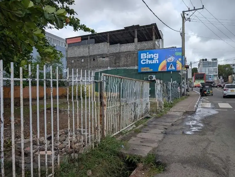 Prime Land for Sale Pagoda Road Pitakotte