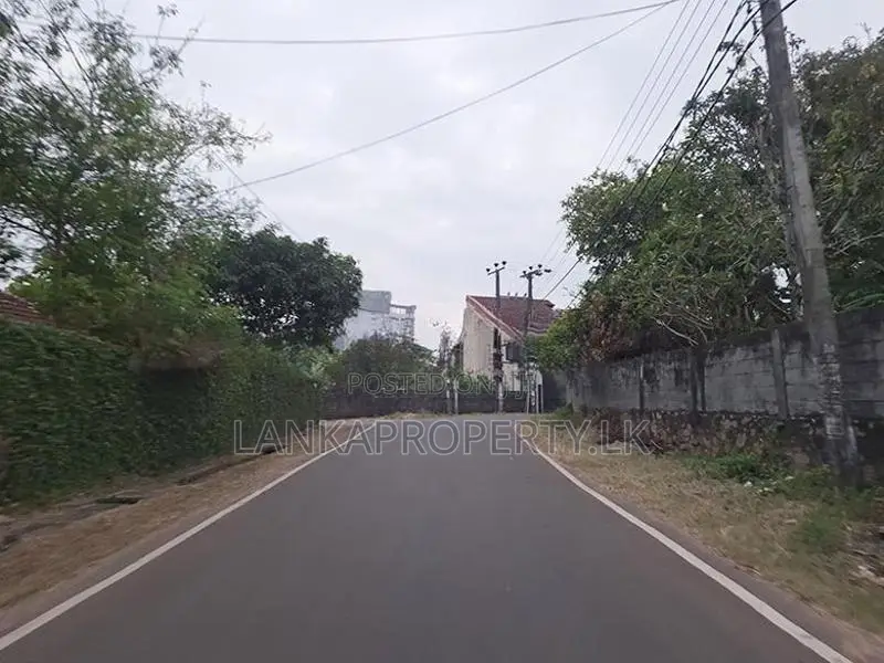 Valuable Residential Land for Sale in Ashoka Circular Road, Battaramul