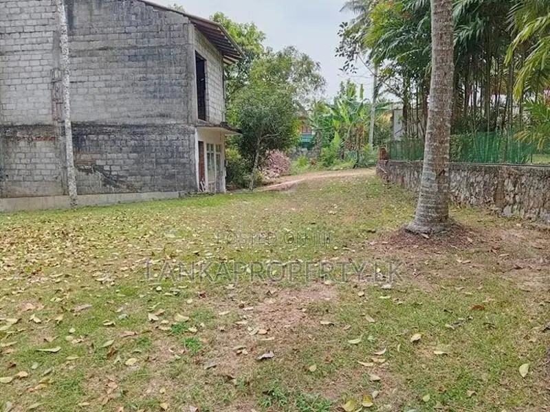 Kottawa Town Land for Sale.