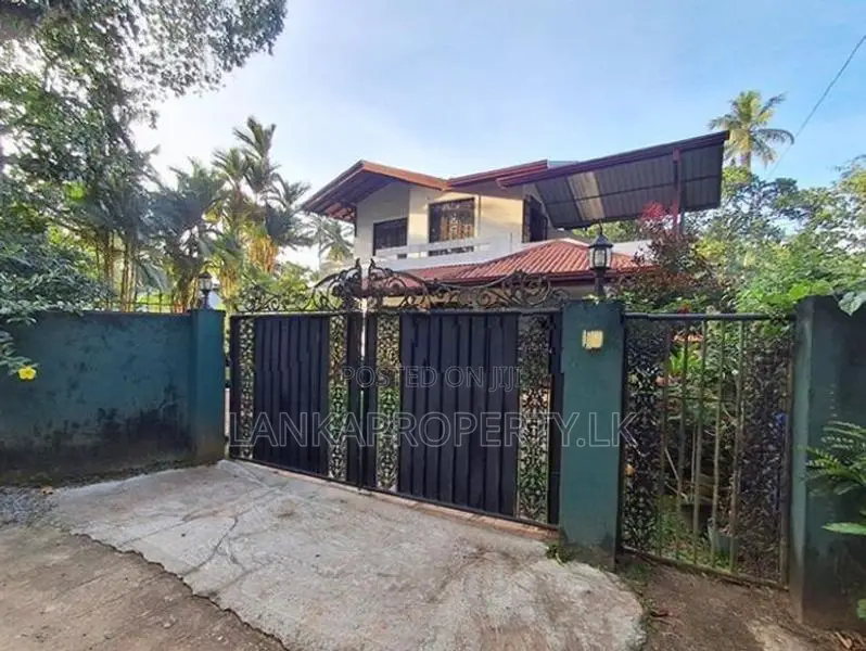 Two-Storey House for Sale – Asgiriya, Gampaha
