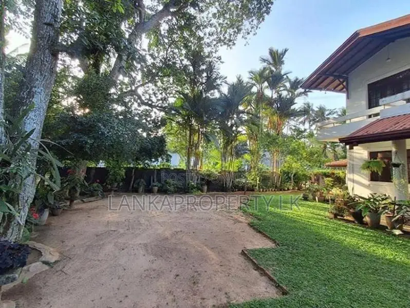 Two-Storey House for Sale – Asgiriya, Gampaha