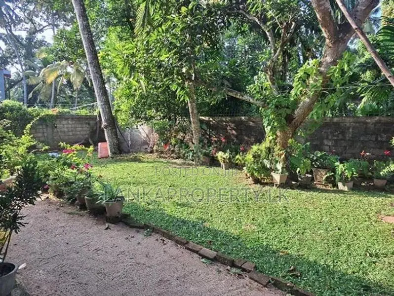 Two-Storey House for Sale – Asgiriya, Gampaha