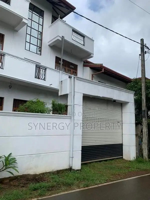 Two Storey House for Sale in Eldeniya Kadawatha (HO-GAMKD-122)