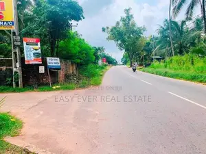 වේයන්ගොඩ කටුනායක ප්‍රධාන පරෙන් වටිනා ඉඩමක් / CH 15048