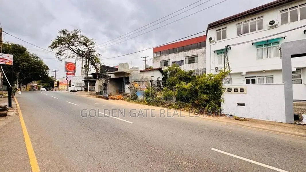 Kadawatha Mahara Perfect Commercial Land for Sale