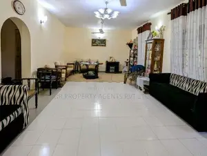 Two Story House for Sale in Piliyandala