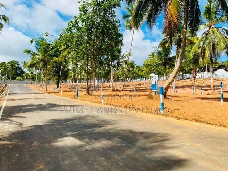 Kandana Land for Sale