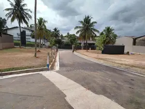 මාලඹේ අරංගල බිම් කොටස් විකිණීමට