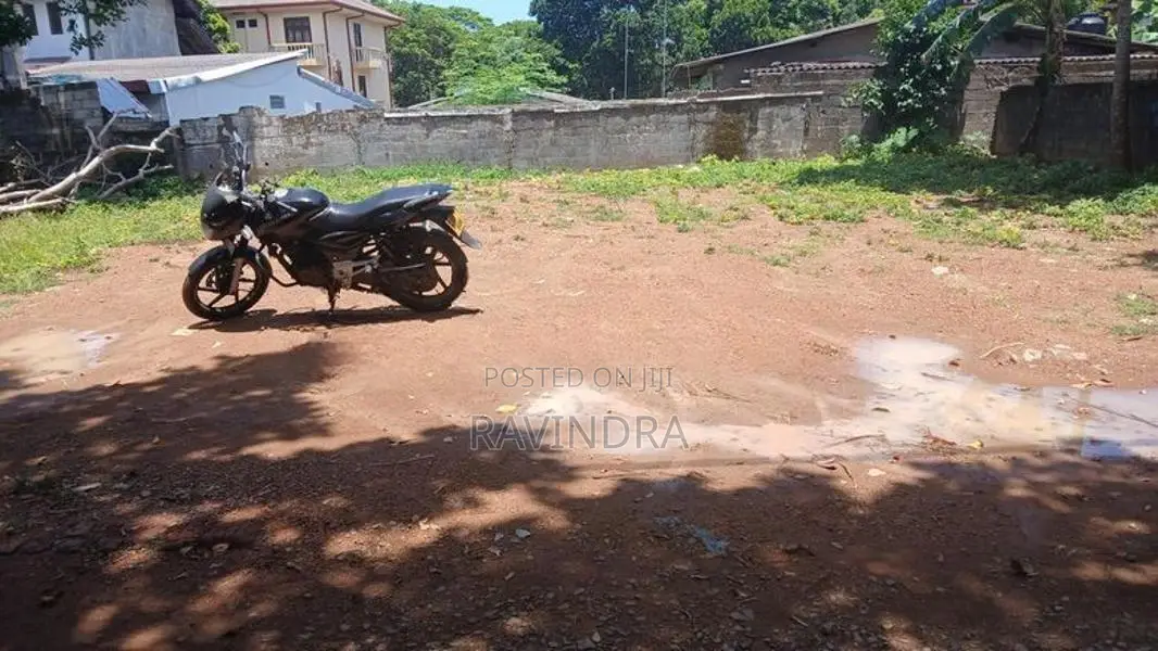 Land for Sale Gangarama Road Piliyandala