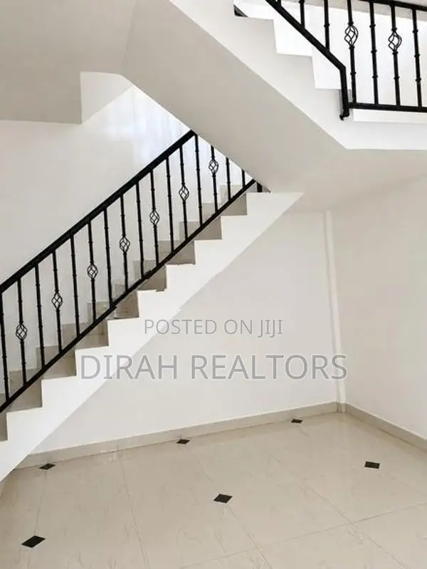 3BR House for Rent | Colombo 05 (ZR-0002)